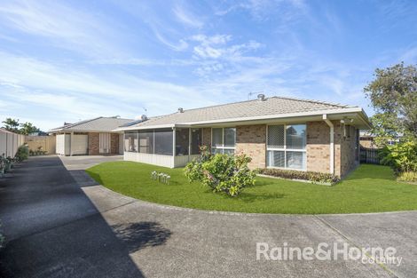 Property photo of 1/86 Honeymyrtle Drive Banora Point NSW 2486