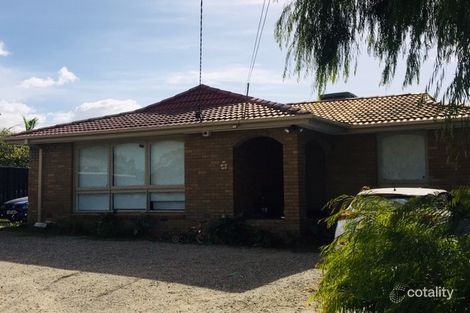 Property photo of 16 Valley Fair Drive Narre Warren VIC 3805