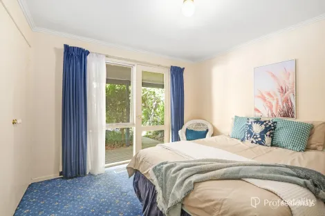 Property photo of 38 Alpine Boulevard Launching Place VIC 3139
