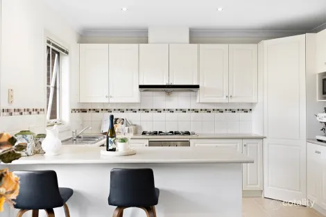 Property photo of 1/13 Maple Street Bayswater VIC 3153