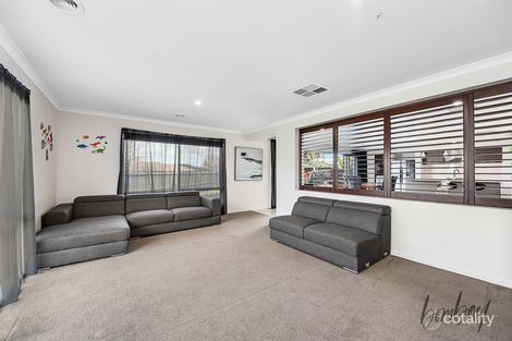 Property photo of 2 Allessi Avenue Wollert VIC 3750