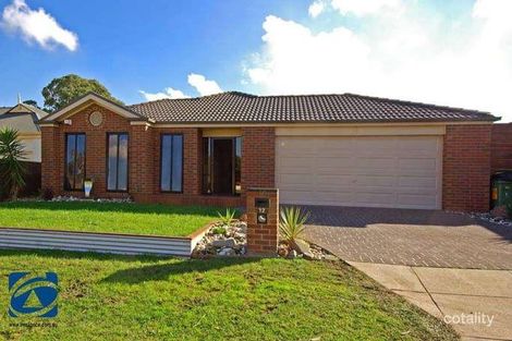 12 Cilento Cres, Lynbrook, VIC 3975