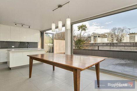 Property photo of 10/458 St Kilda Road Melbourne VIC 3004