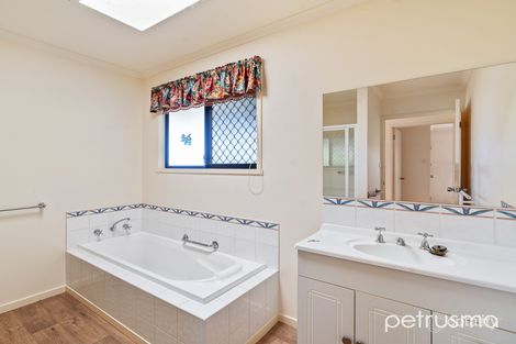 Property photo of 2/2 Buckingham Drive Howrah TAS 7018