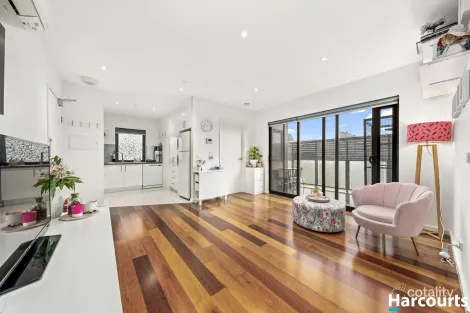Property photo of 203/1098 Stud Road Rowville VIC 3178