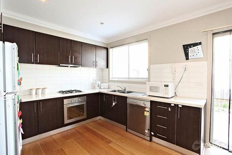 Property photo of 15/11-13 Olive Street Reservoir VIC 3073