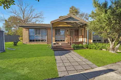 Property photo of 38 Karingal Drive Frankston VIC 3199