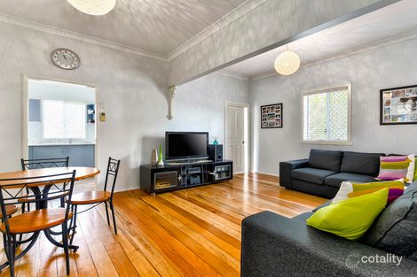 Property photo of 73 Stanley Road Camp Hill QLD 4152