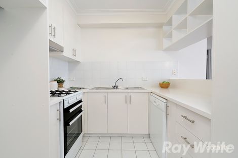 Property photo of 25/4 Alfred Square St Kilda VIC 3182