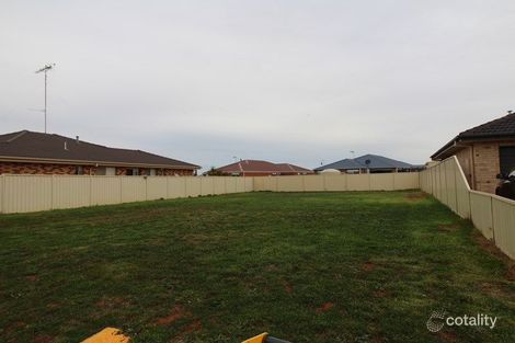 Property photo of 10 Graves Place Griffith NSW 2680