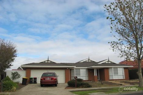 11 Royal Cres, Hillside, VIC 3037