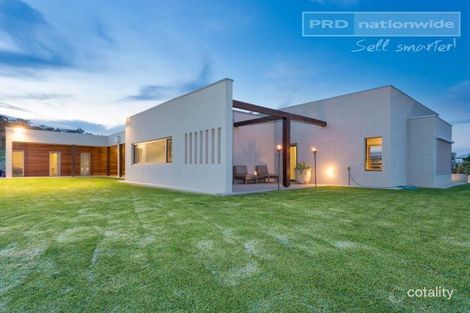 Property photo of 110 Riverview Drive Moorong NSW 2650