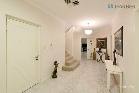 Property photo of 4 Renown Way Sorrento WA 6020