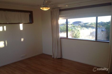 Property photo of 4 Hackney Way Yanchep WA 6035