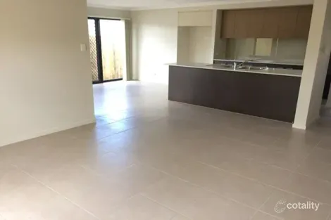 Property photo of 9 Chamberlain Rise Ormeau Hills QLD 4208