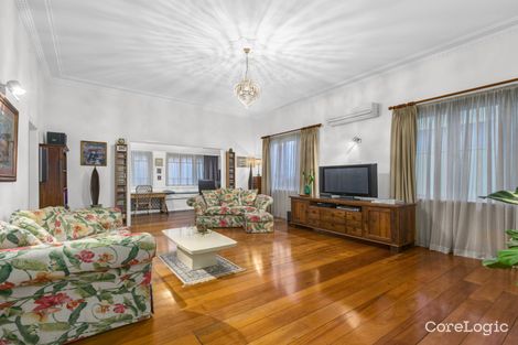 Property photo of 19 Didsbury Street East Brisbane QLD 4169