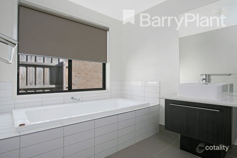 Property photo of 77 Wingara Drive Capel Sound VIC 3940