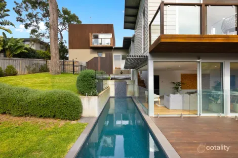 Property photo of 22 Whipbird Circuit Mona Vale NSW 2103