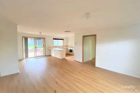 Property photo of 8 Berberick Court Thurgoona NSW 2640