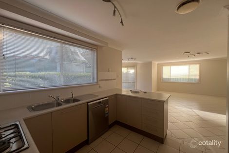 Property photo of 15 Rosewood Crescent Fletcher NSW 2287