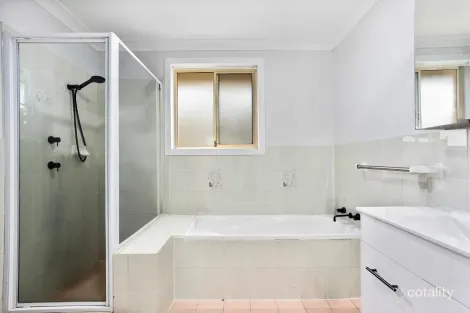 Property photo of 2/3 Ringtail Circuit Blackbutt NSW 2529