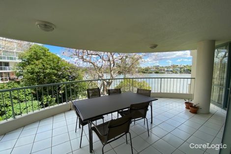 Property photo of 10/72 Macquarie Street St Lucia QLD 4067