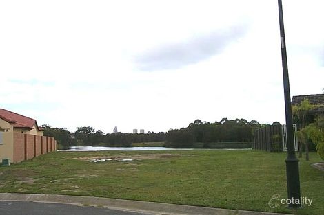 18 Marjorie Cres, Benowa, QLD 4217