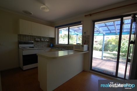 Property photo of 10 Brownlow Place Holt ACT 2615