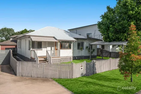 Property photo of 58 Uplands Terrace Wynnum QLD 4178