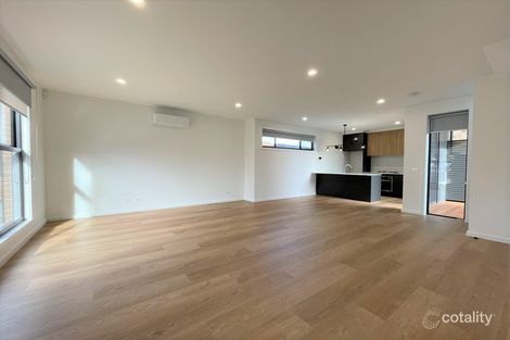 Property photo of 1/33 Kelsby Street Reservoir VIC 3073