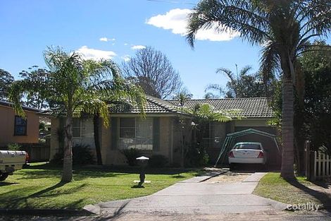 4 Catherine St, Mannering Park, NSW 2259