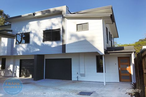 Property photo of 4/1210 Logan Road Holland Park West QLD 4121