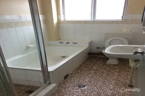 Property photo of 5/4 York Street Fairfield NSW 2165