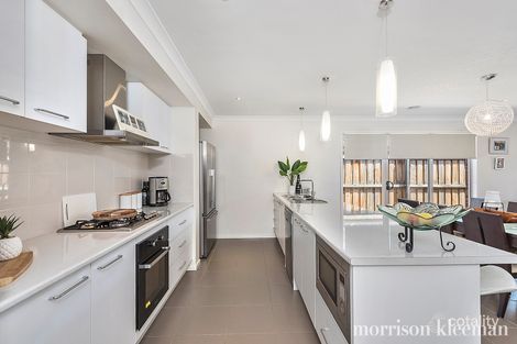 Property photo of 33 Escape Drive Doreen VIC 3754