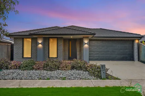 26 Camrose St, Mickleham, VIC 3064