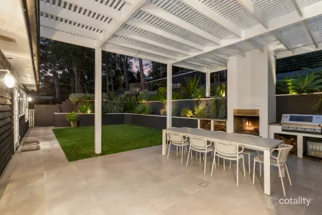 Property photo of 49 Kevin Avenue Avalon Beach NSW 2107