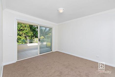 Property photo of 4/6 Elizabeth Drive Noraville NSW 2263