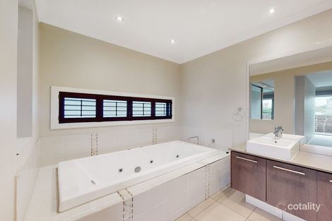 Property photo of 8 Lawson Street Balwyn North VIC 3104