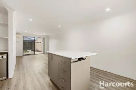 Property photo of 27 Sheffield Green Greenfields WA 6210