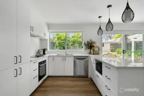 Property photo of 25 Stuarts Road Katoomba NSW 2780