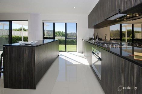 Property photo of 10/26 Hotham Drive Pacific Pines QLD 4211