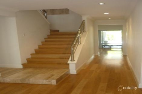 Property photo of 16 Heirisson Way North Coogee WA 6163