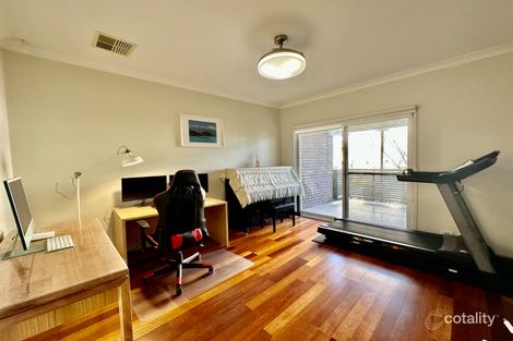 Property photo of 25 Avondale Way Eastwood NSW 2122
