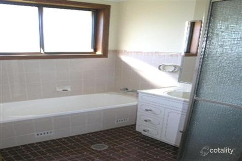 Property photo of 2/64 Chiswick Road Greenacre NSW 2190