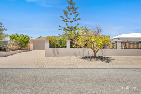 Property photo of 17 Seattle Elbow Hocking WA 6065