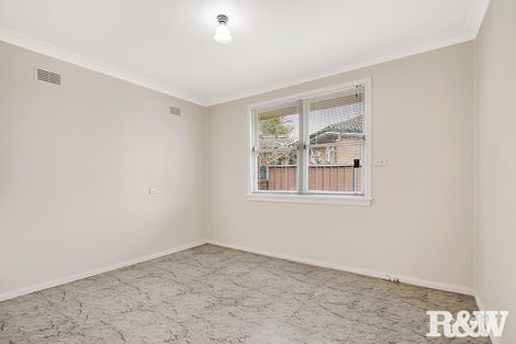 Property photo of 8 Petrel Place Tregear NSW 2770