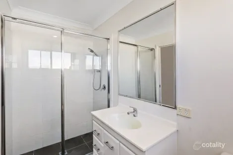 Property photo of 18/45 Ari Street Marsden QLD 4132