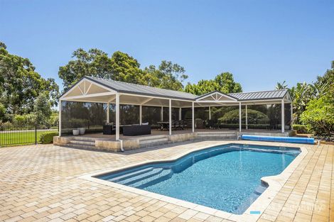 85 Adams Rd, Mariginiup, WA 6078