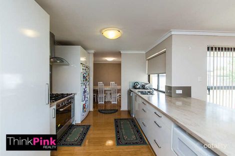 Property photo of 9 Liseron Way Ferndale WA 6148
