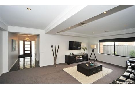Property photo of 10 Perry Lane Epsom VIC 3551